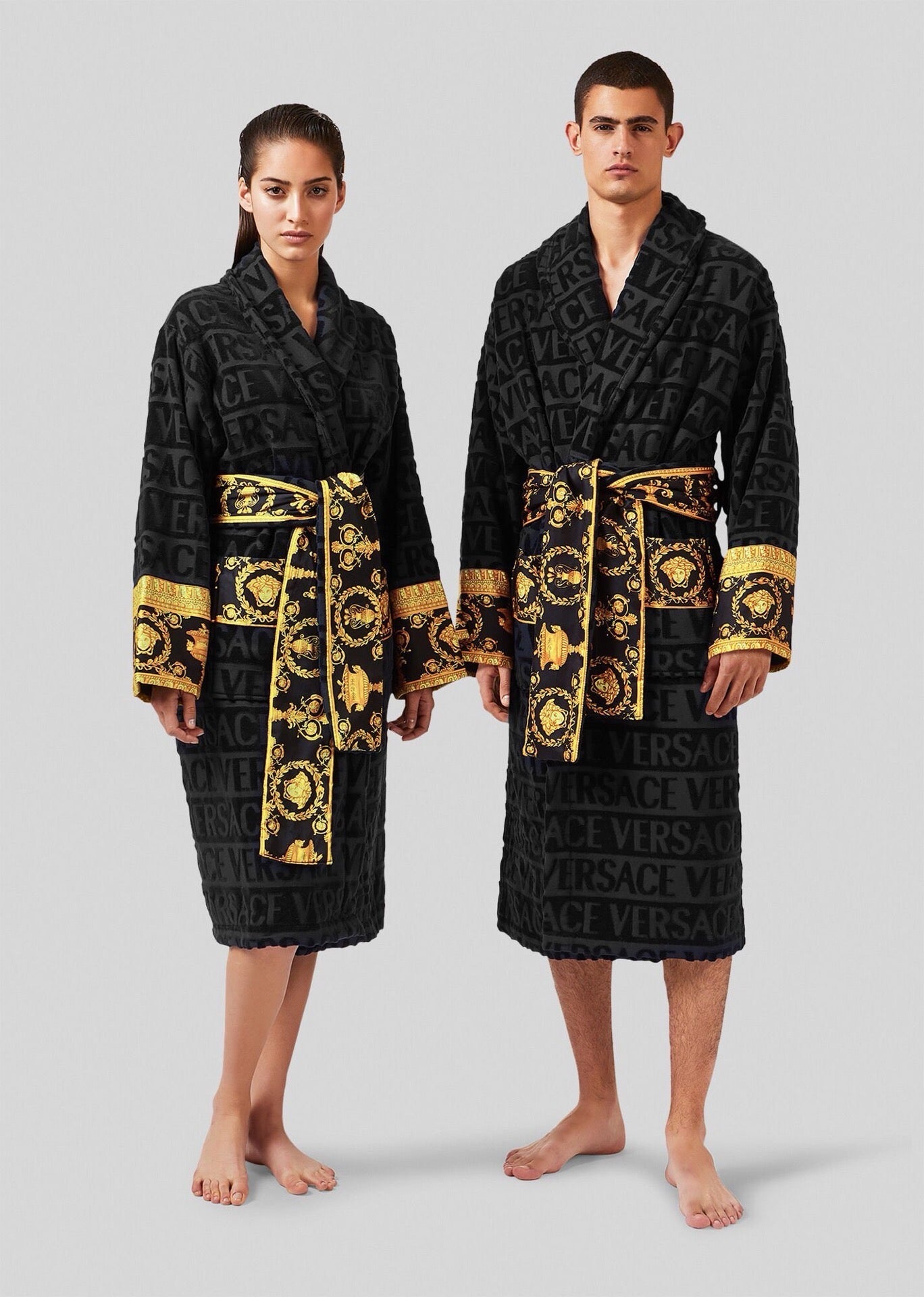 V-Bathrobe