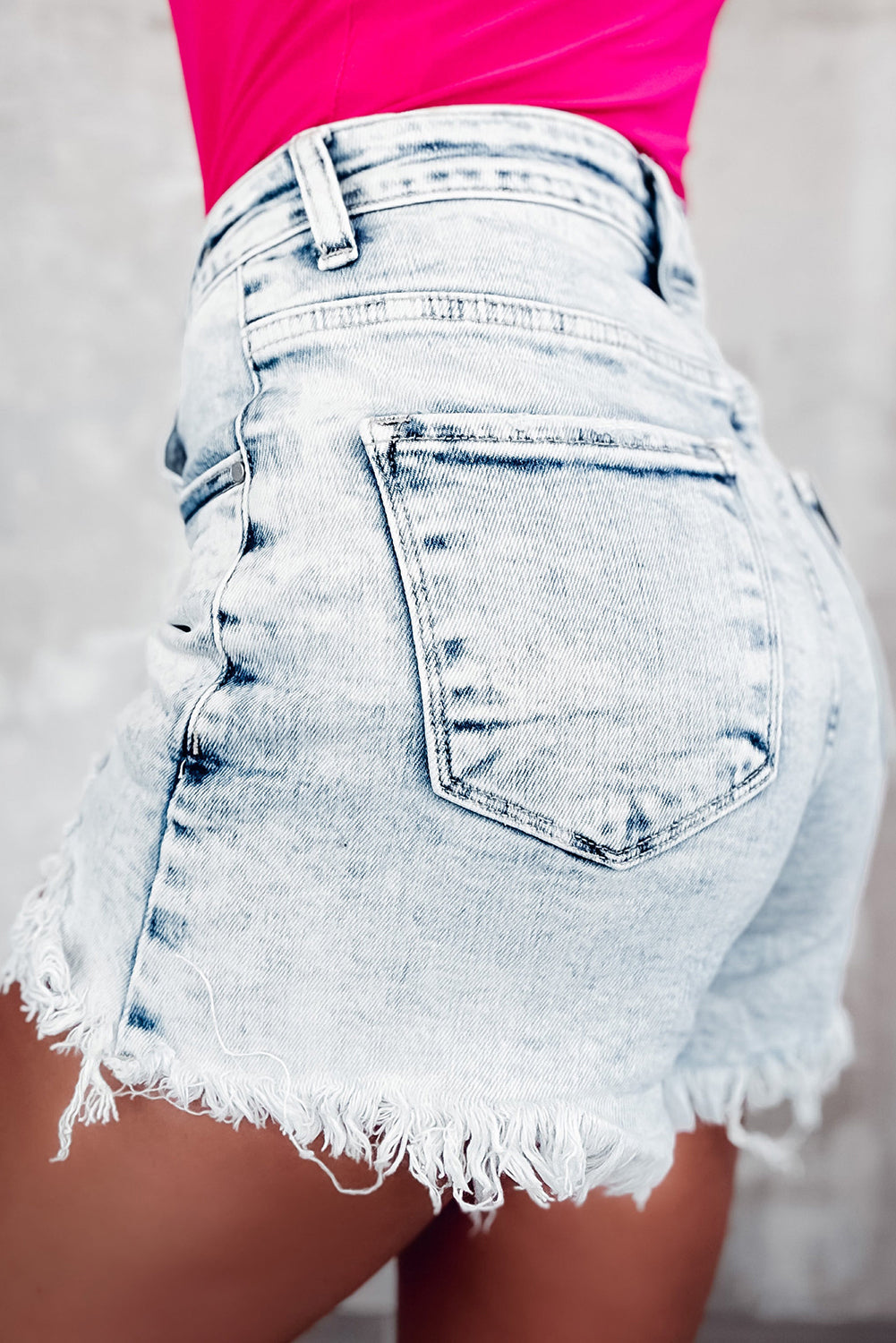 Wash Crossed Raw Edge Denim Shorts