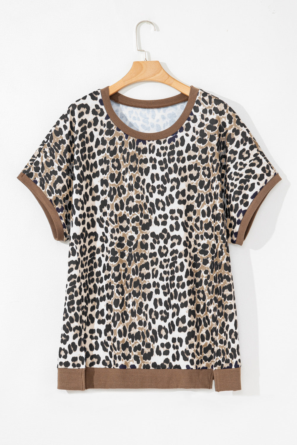 Plus Size Leopard Contrast Trim Top