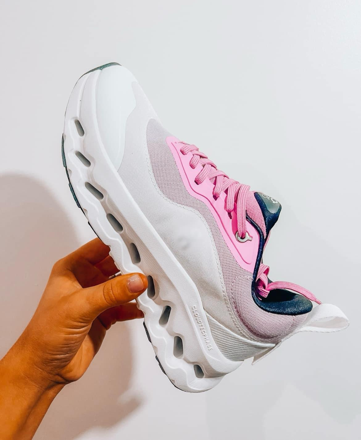 C L O U D 9 Shoes