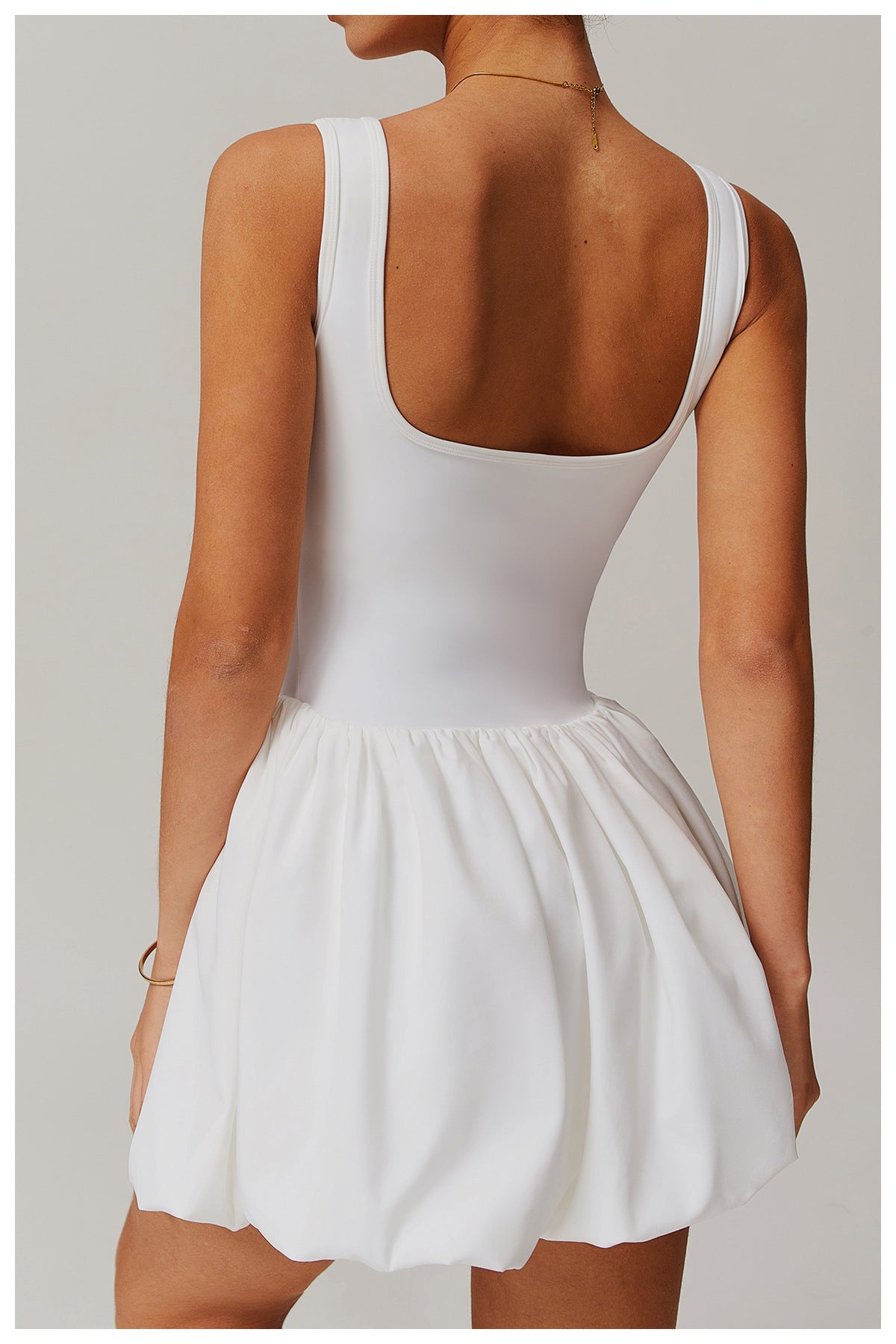 L-Sports Sleeveless Dress (with Inner Pocket Shorts)