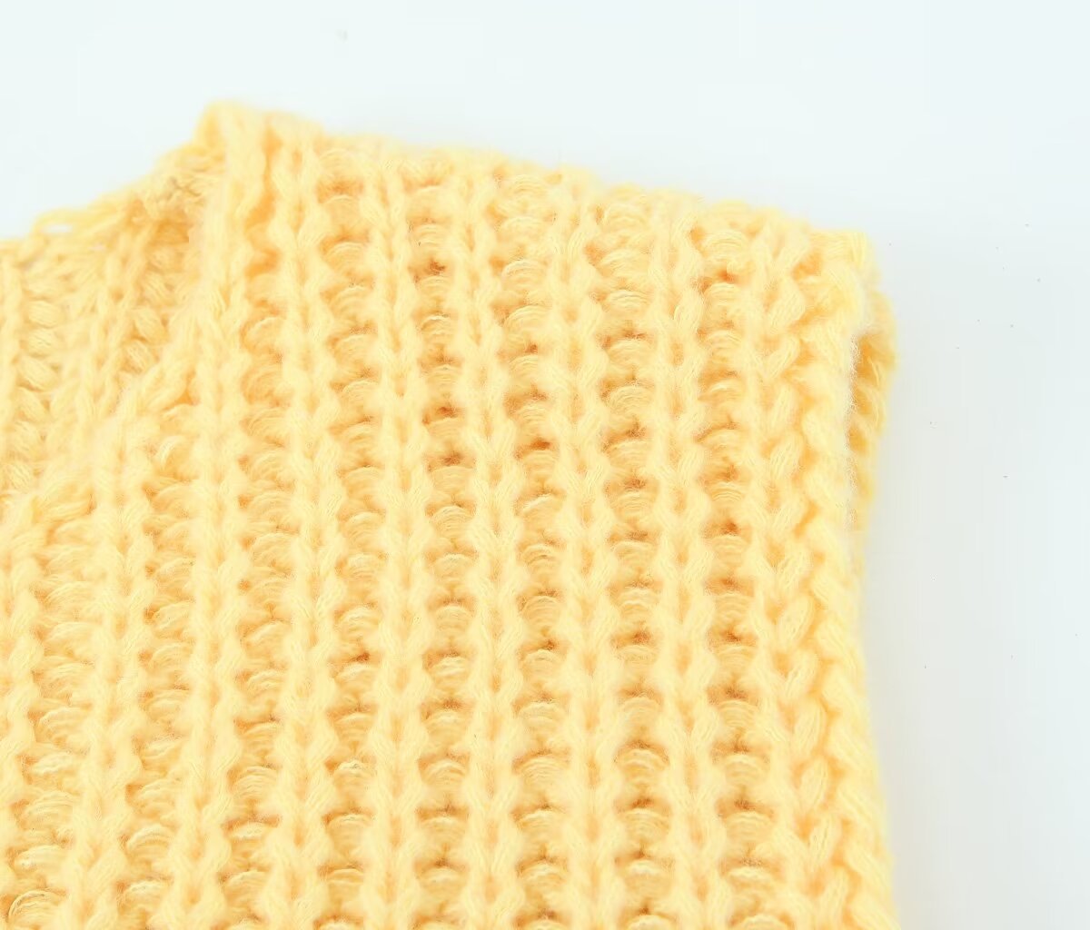 Sleeveless Button Knitted Top