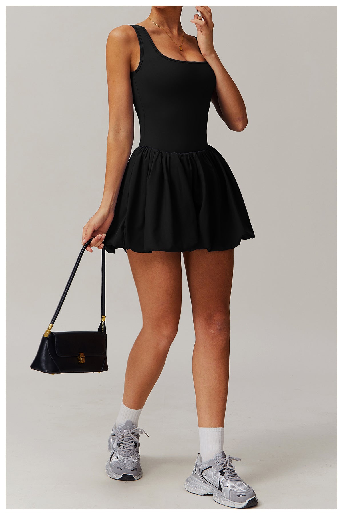 L-Sports Sleeveless Dress (with Inner Pocket Shorts)