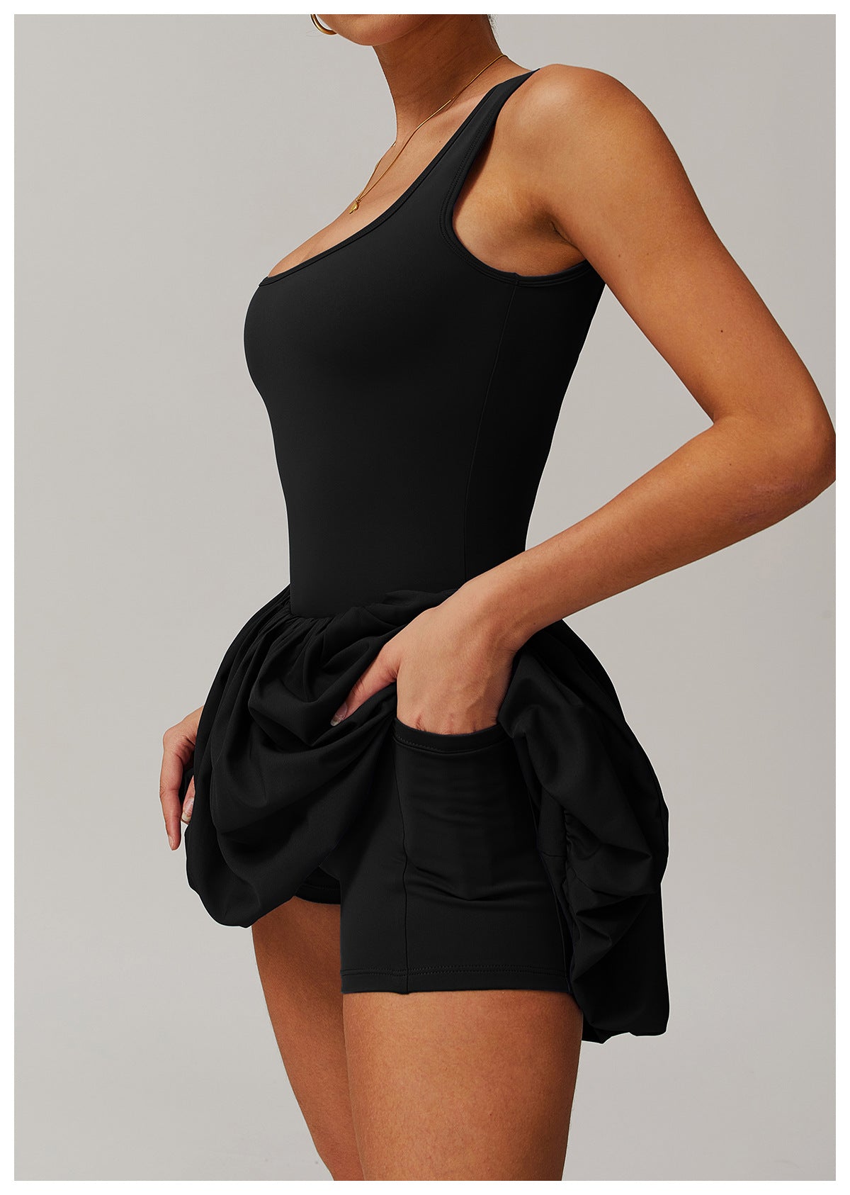 L-Sports Sleeveless Dress (with Inner Pocket Shorts)