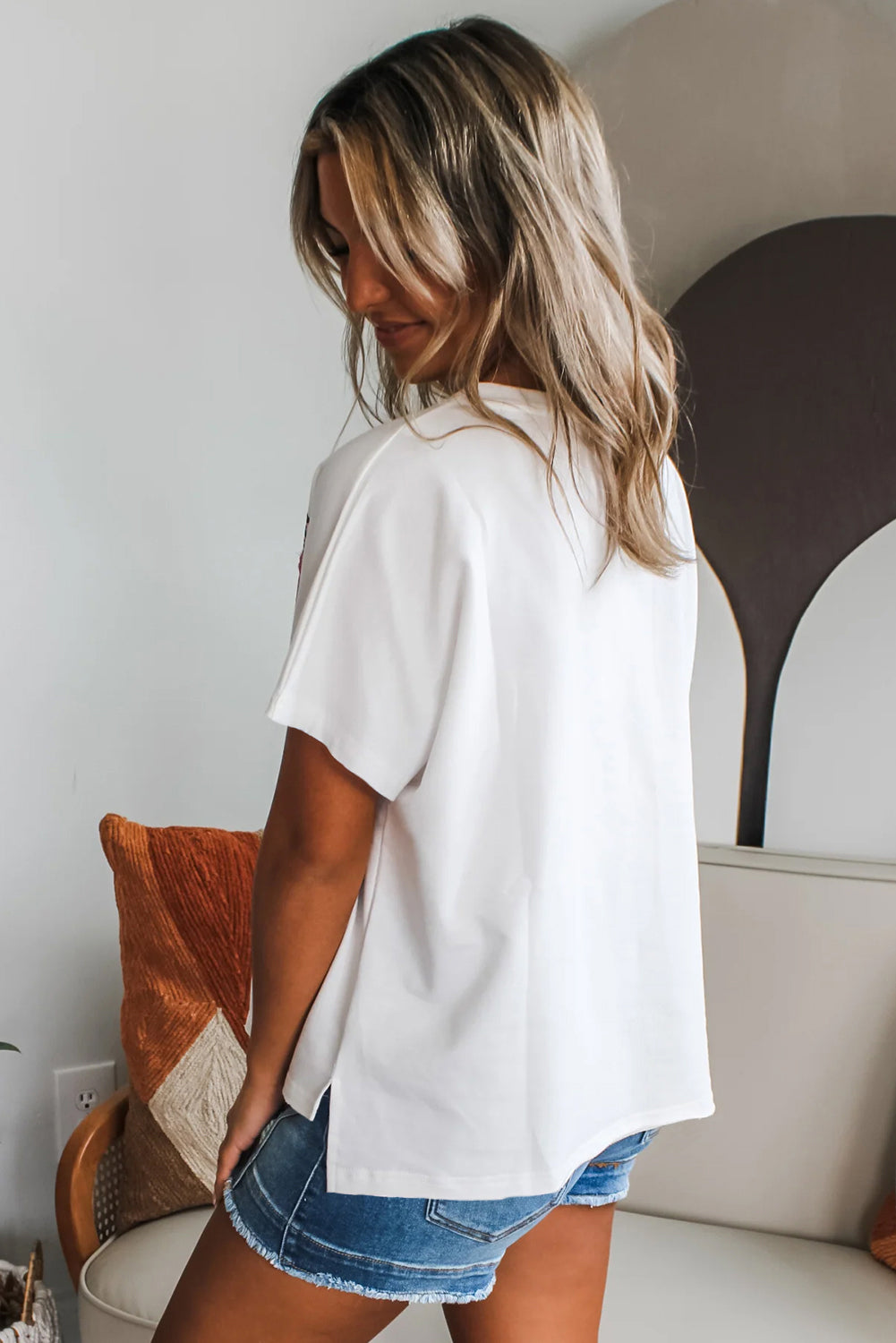 Floral patch V Neck Top