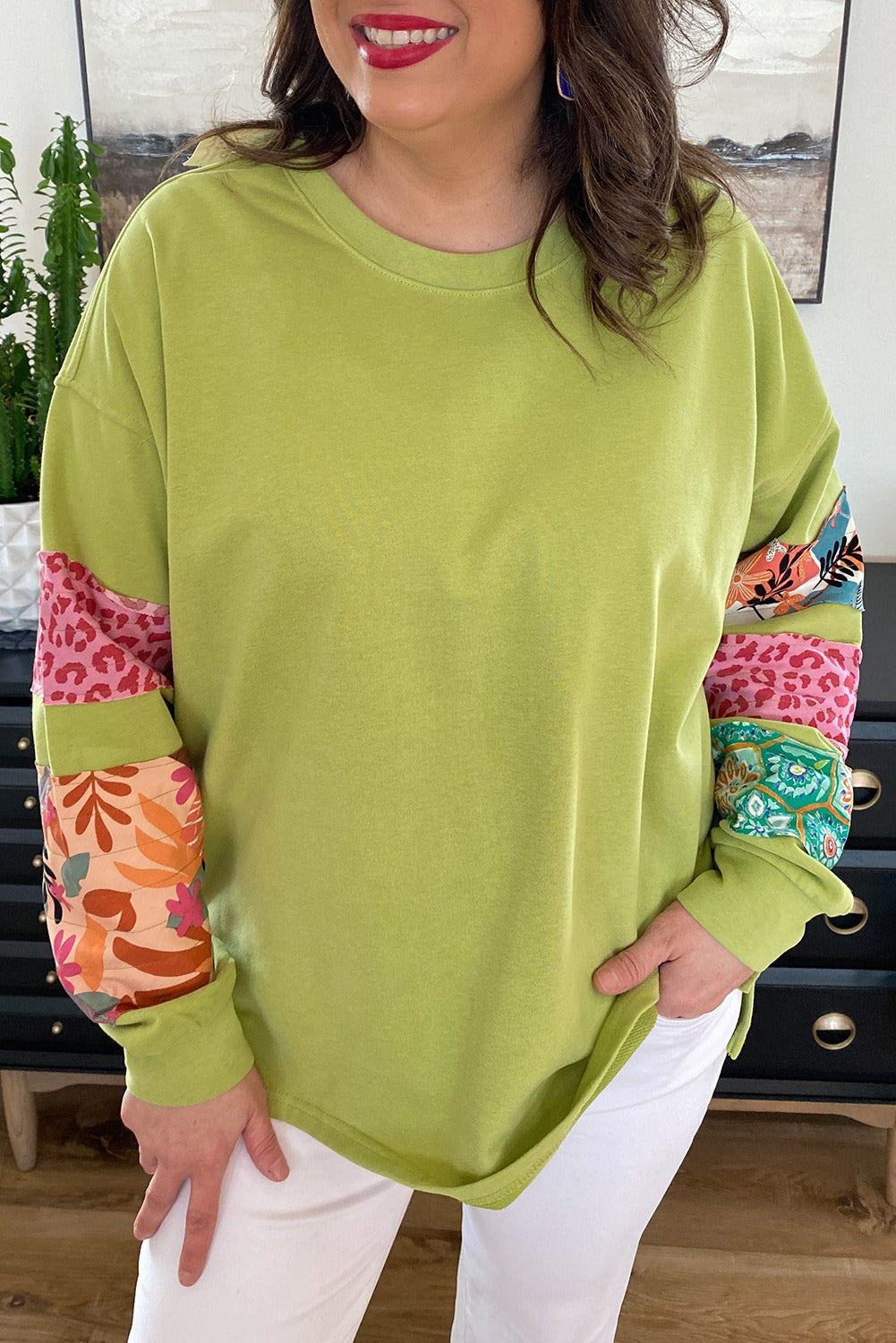 Plus Size Patchwork Sleeve Split Sweatshirt