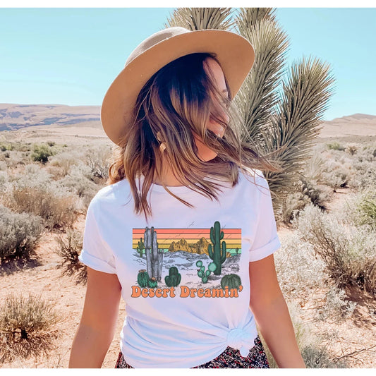 Desert Dreamin GRAPHIC TEE