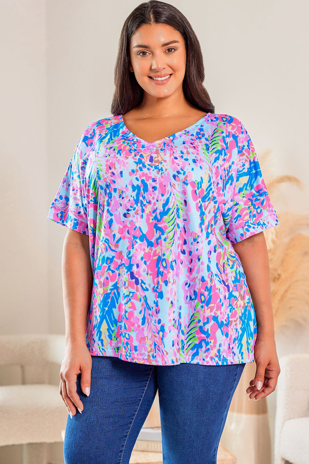 Plus Size Plant Print V Neck T-shirt